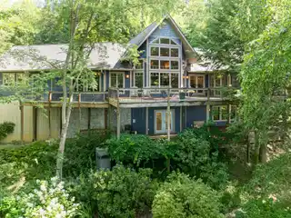 Private Mountain Oasis with Spacious Open Living