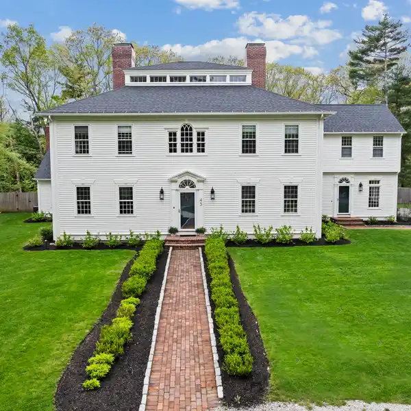 EXCEPTIONAL HOME AT THE END OF A SERENE CUL-DE-SAC