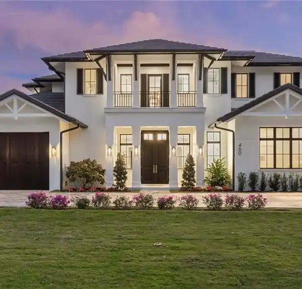 EXCEPTIONAL NEW CONSTRUCTION ON A PRESTIGIOUS STREET
