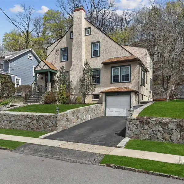 DISTINCTIVE TUDOR IN PARKVIEW HEIGHTS