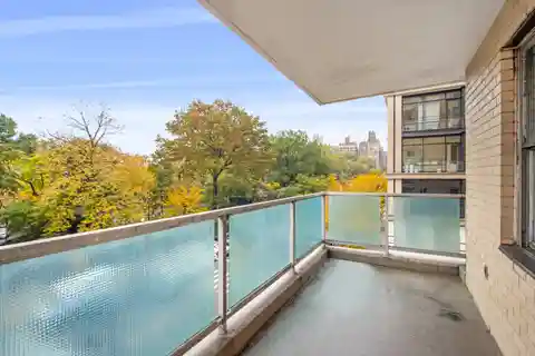 Mid-century Modern Classic Home