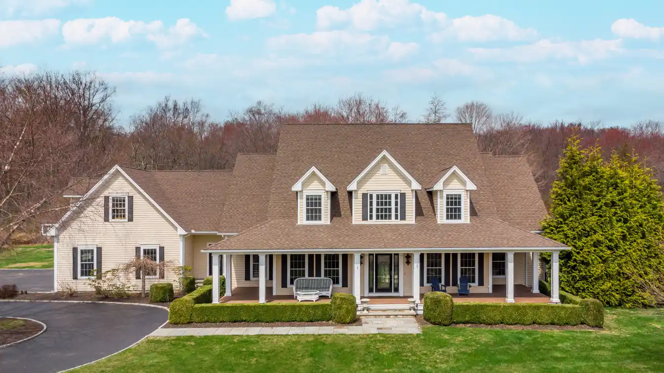 Four-acre Private Retreat