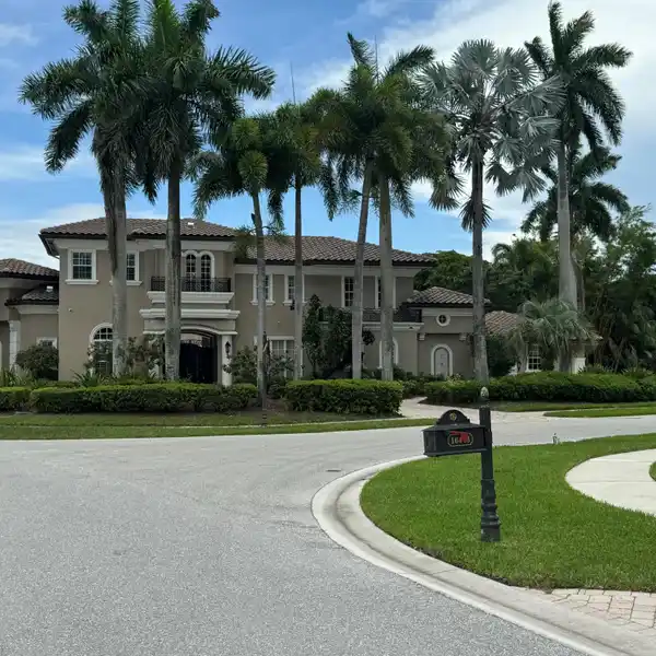 EXCEPTIONAL LUXURY RESIDENCE IN ADDISON RESERVE COUNTRY CLUB
