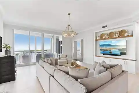 Rare Penthouse with Breathtaking Views