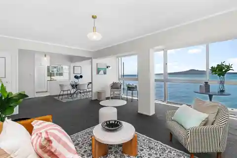 Solid 1970s Beachside Apartment
