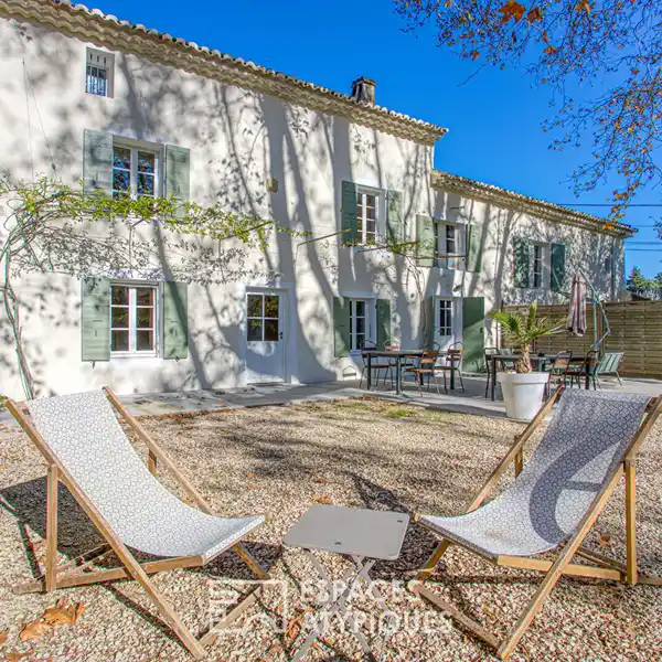 MAGNIFICENT PROPERTY WITH PROVENCAL ARCHITECTURE