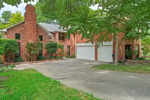 Magnificent Custom-Built Estate