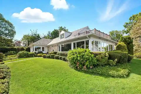 Easy-Living Home in the Heart of the Manor