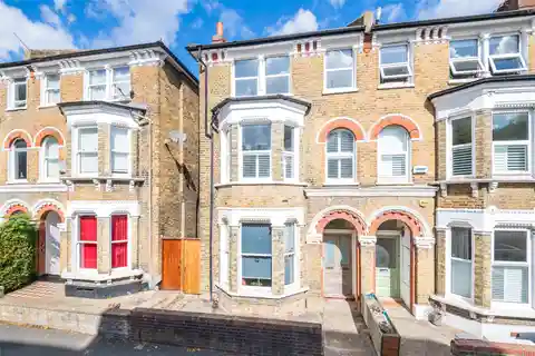 Rare Duplex in the Gardens