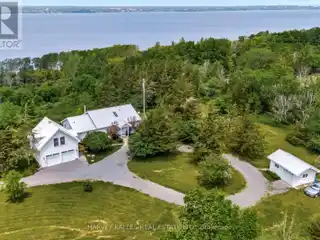 Stunning Private Rural Retreat