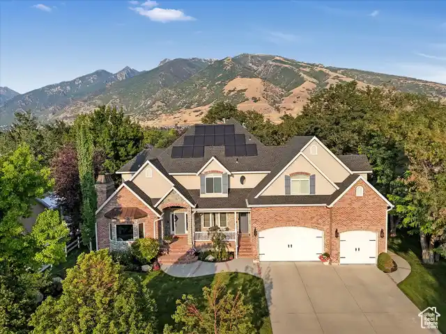 Refined Elegance in a Prestigious Location