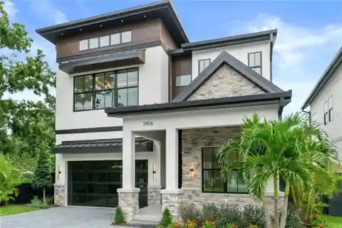 Sophisticated New Construction in Midtown