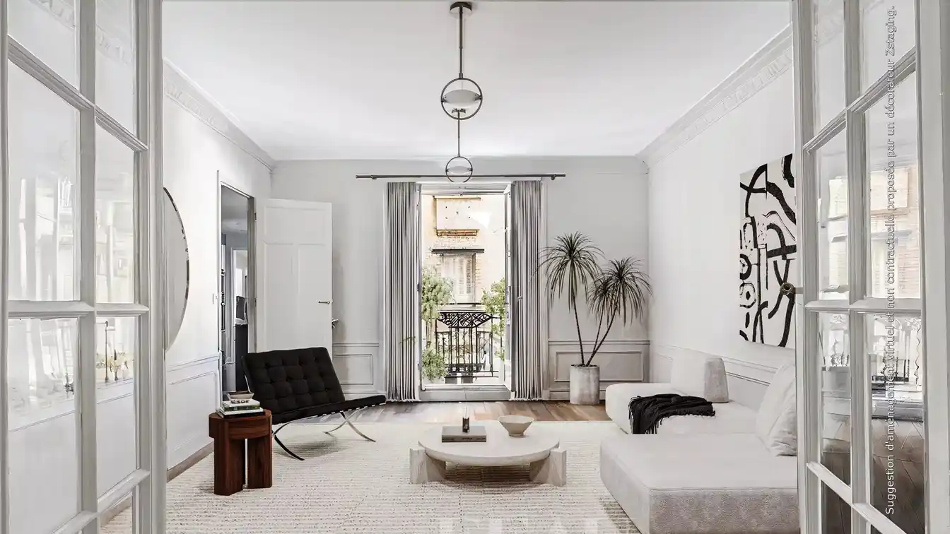 Light-filled Five Bedroom Apartment