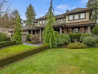 Luxurious Elgin Estate Home