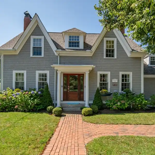LEGACY PROPERTY REIMAGINED FOR MODERN COMFORT