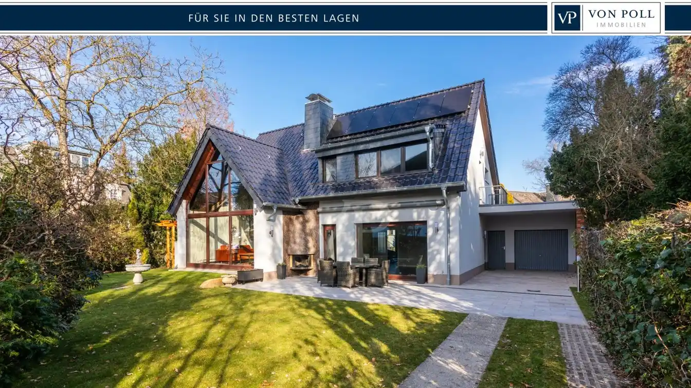 Exceptional and Energy-efficient Architect's Home
