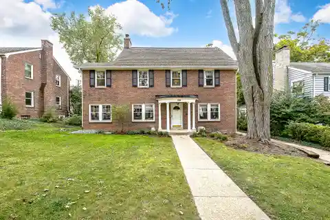 All-Brick Gem in Burns Park