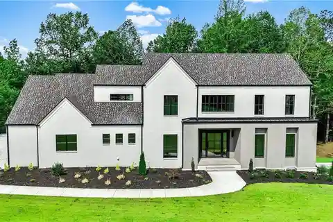 Elegant Custom Design Meets Modern Comfort