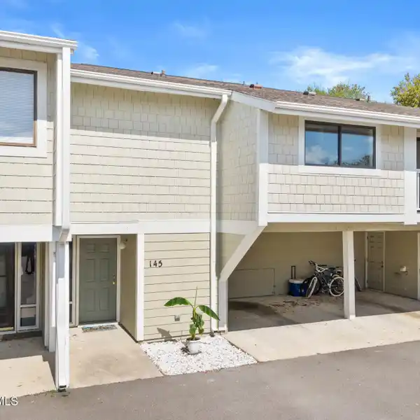 NICELY UPDATED TOWNHOME
