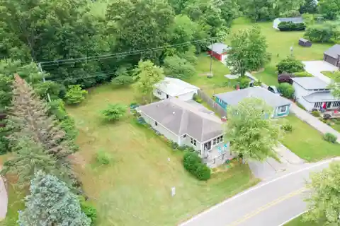 Great Property on Baldwin Lake