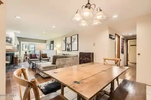 Beautifully Appointed Fallridge Residence