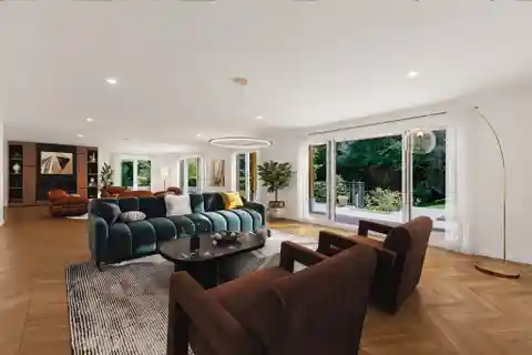 Remarkable Property with Incomparable Quality of Life