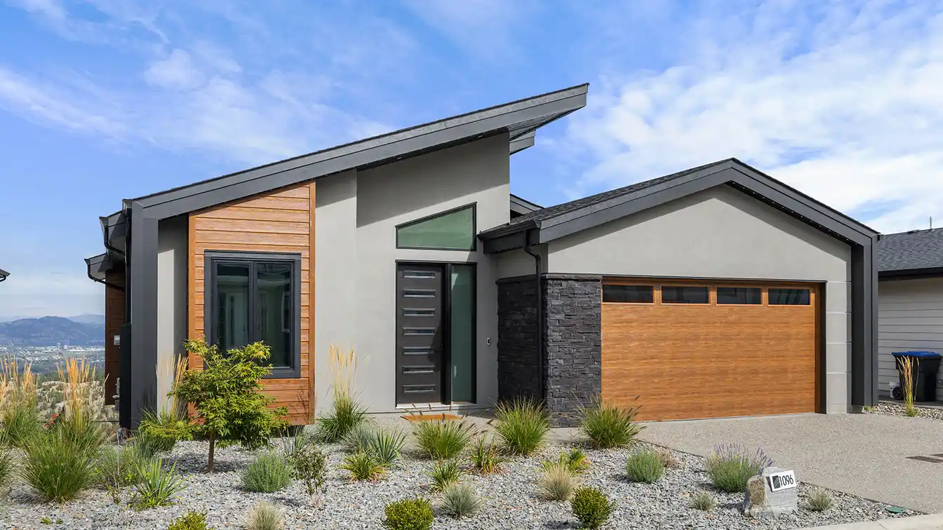 Modern Luxury Kelowna Residence