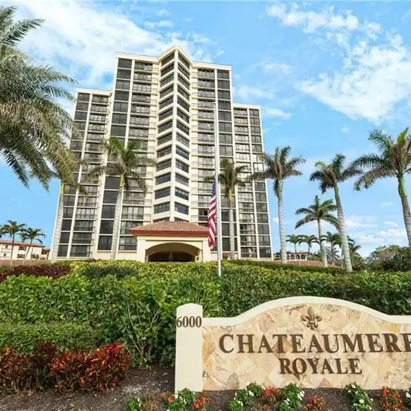 FULLY UPDATED AND FURNISHED UNIT AT CHATEAUMERE IN PELICAN BAY