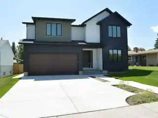 Smart Home Comfort Meets Elegant Family Living