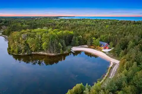 Rare 157-Acre Retreat
