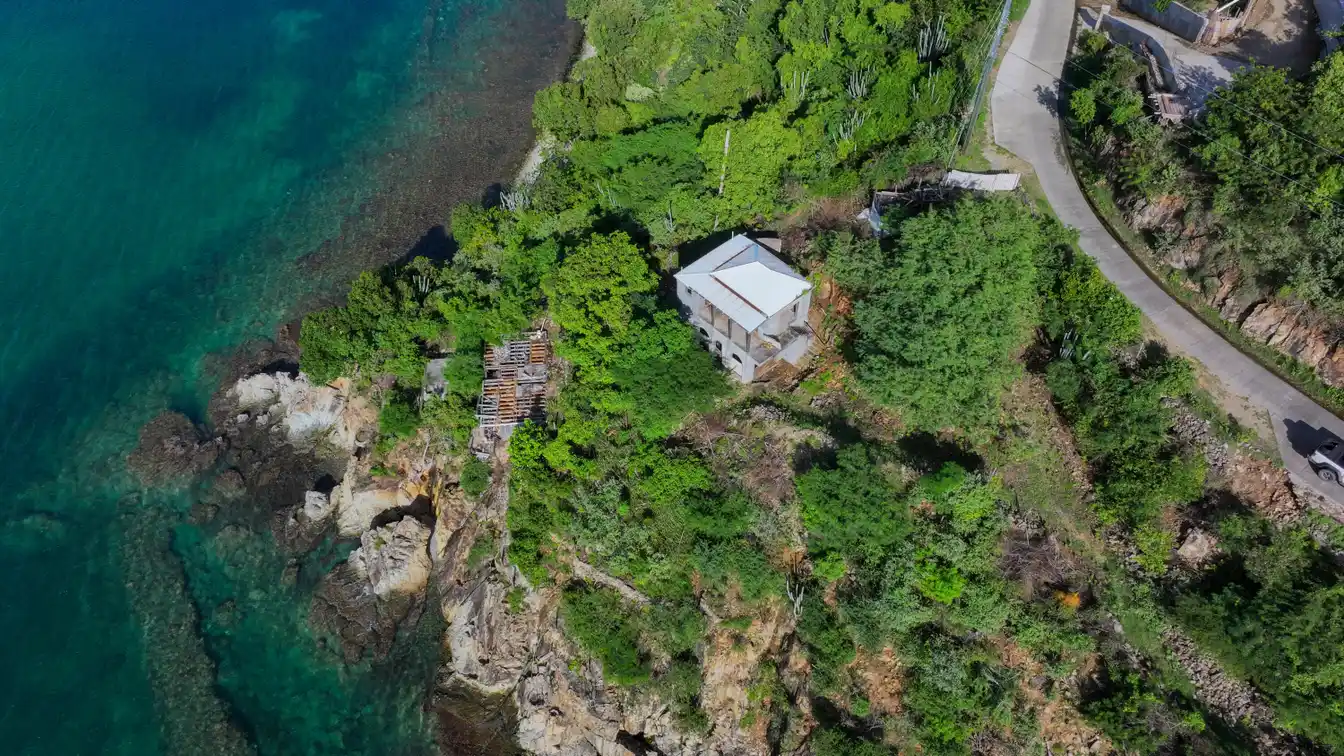 A Waterfront Oasis with Huge Potential