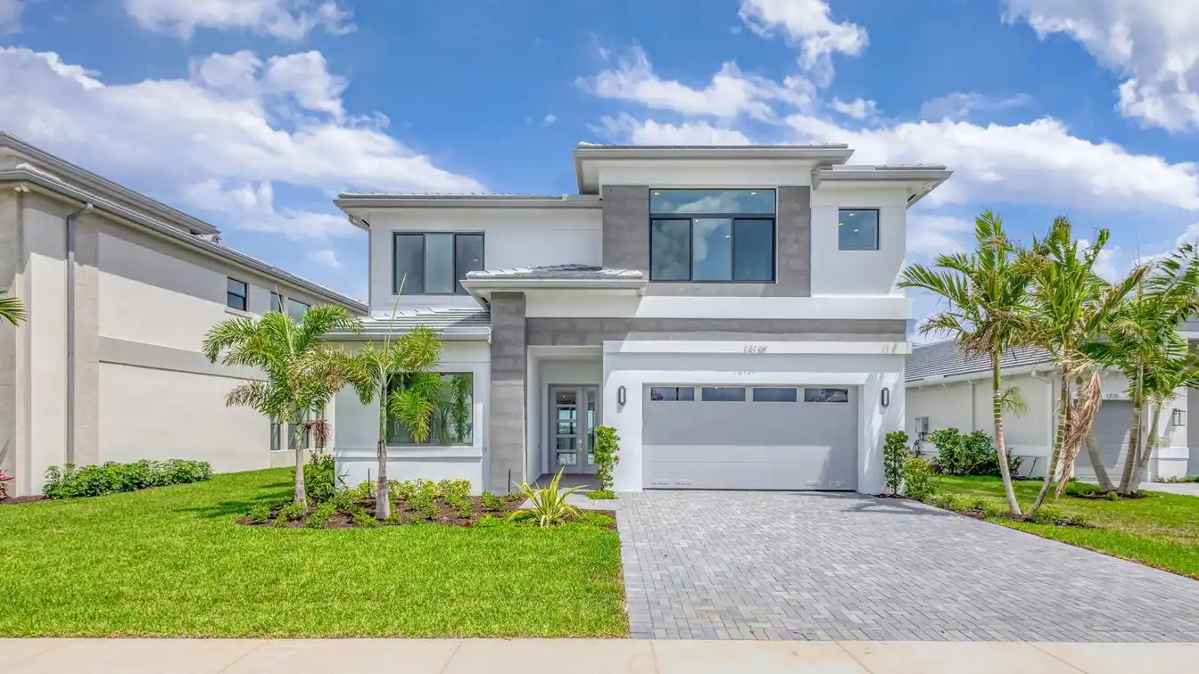 Exquisite Palm Beach Gardens Retreat with Gourmet Kitchen