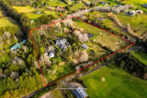 Tranquil Cape Cod-Style Estate