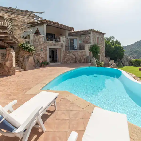 WONDERFUL VILLA WITH POOL AND SEA VIEW AT PEVERO GOLF