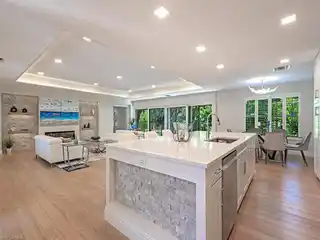 Beautifully Reimagined Top-Floor Home