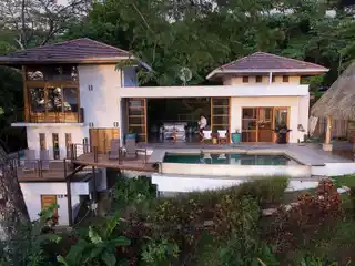 Casa Fenomenal Guiones