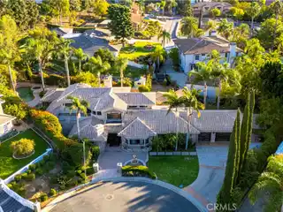 Exquisite Custom Estate in Almeria