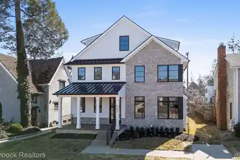 Stunning New Construction Home