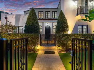 Sophisticated Retreat