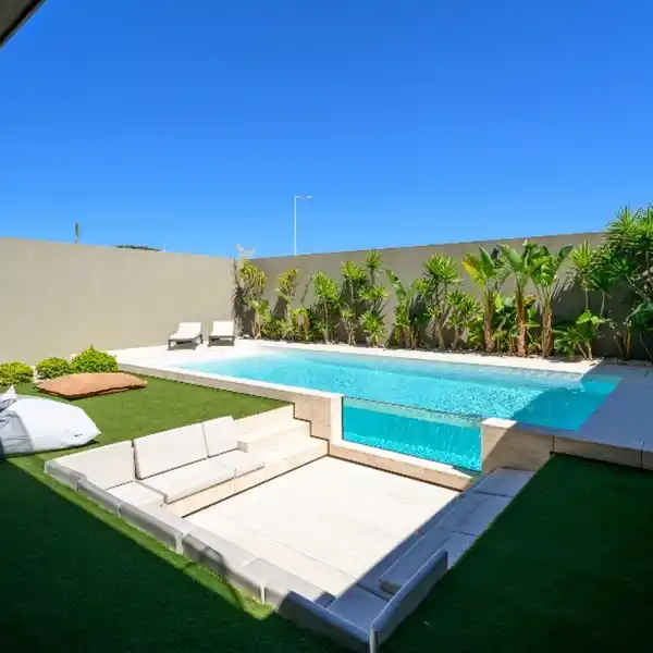 ARCHITECT-DESIGNED VILLA WITH HEATED POOL AND SEA VIEWS