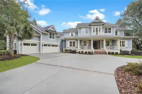 Coastal Farmhouse in Historic Port Royal Plantation