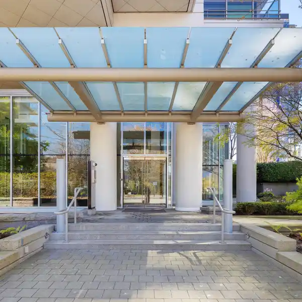 BREATHTAKING WATERFRONT LIVING ON BAYSHORE DRIVE