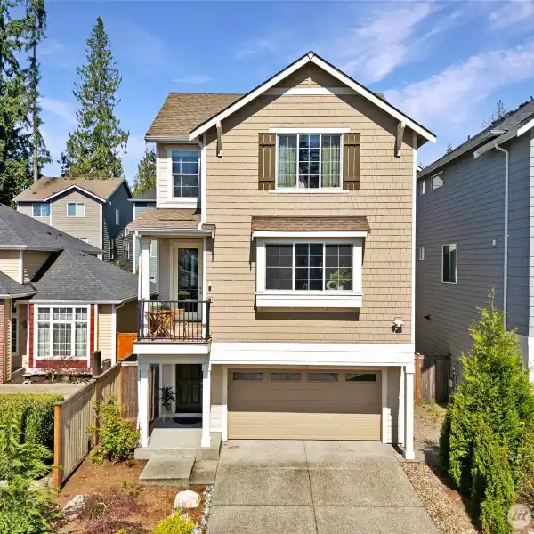 CHARMING TOWNHOME IN SUMMERLAND