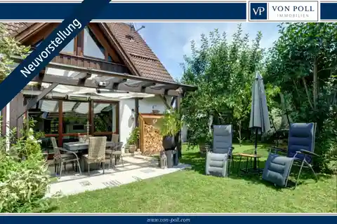 Family-Friendly Semi-Detached House with Idyllic Garden in Geretsried-Gartenberg