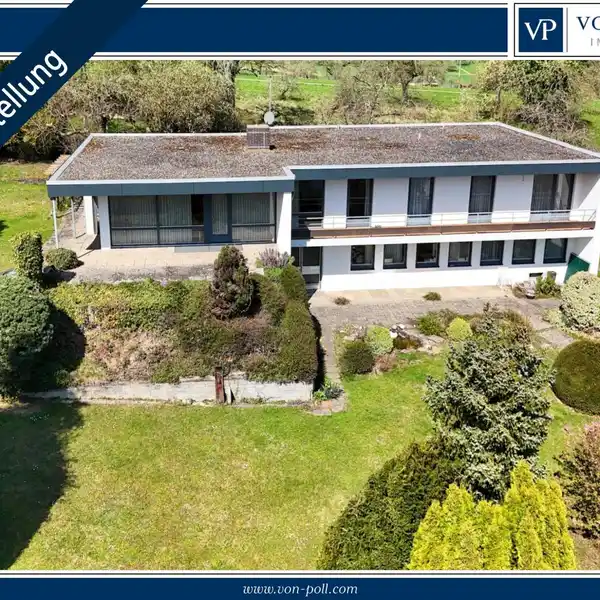 SPACIOUS BUNGALOW STYLE HOME IN QUIET YET CONVENIENT LOCATION