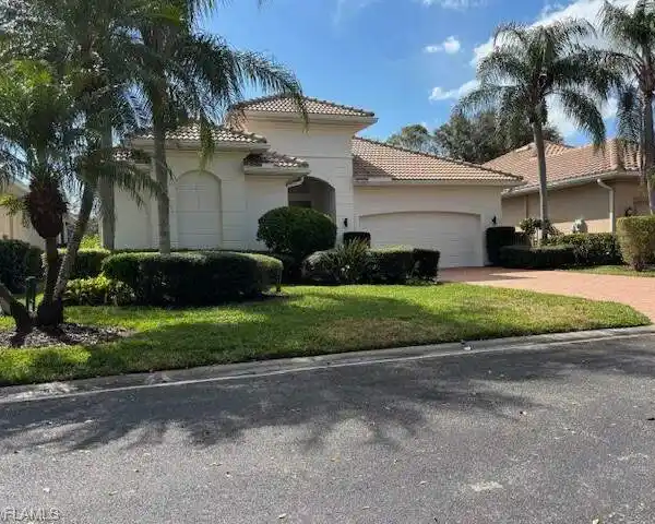 SOLIDLY BUILT HOME IN THE AWARD-WINNING LELY RESORT