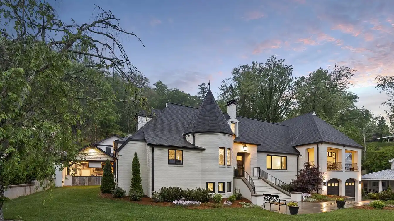 Unparalleled In-town Living