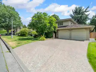 Prestigious Broadmoor Executive Home