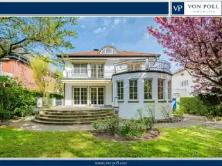 Stylish Villa in Sought-after Location