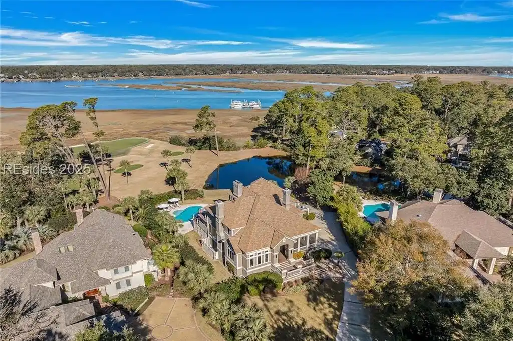 Exceptional Home Along the Broad Creek